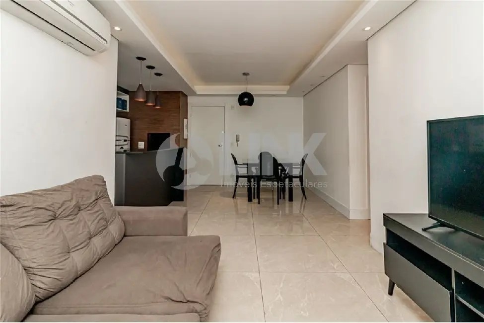 Foto 6 de Apartamento com 2 quartos à venda, 66m2 em São Sebastião, Porto Alegre - RS