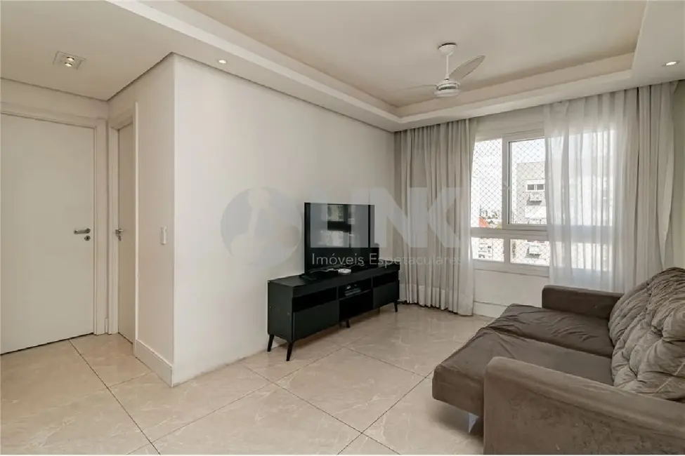 Foto 7 de Apartamento com 2 quartos à venda, 66m2 em São Sebastião, Porto Alegre - RS