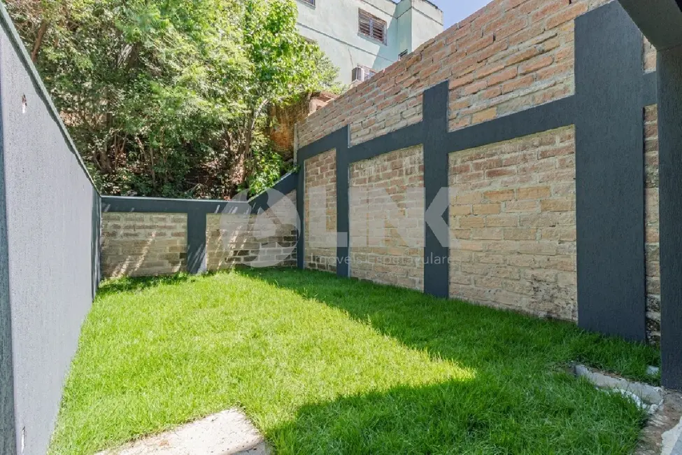 Casa com 3 quartos à venda, 210m2 em Chácara das Pedras, Porto Alegre - RS - imagem 8 Foto 8 de Casa com 3 quartos à venda, 210m2 em Chácara das Pedras, Porto Alegre - RS