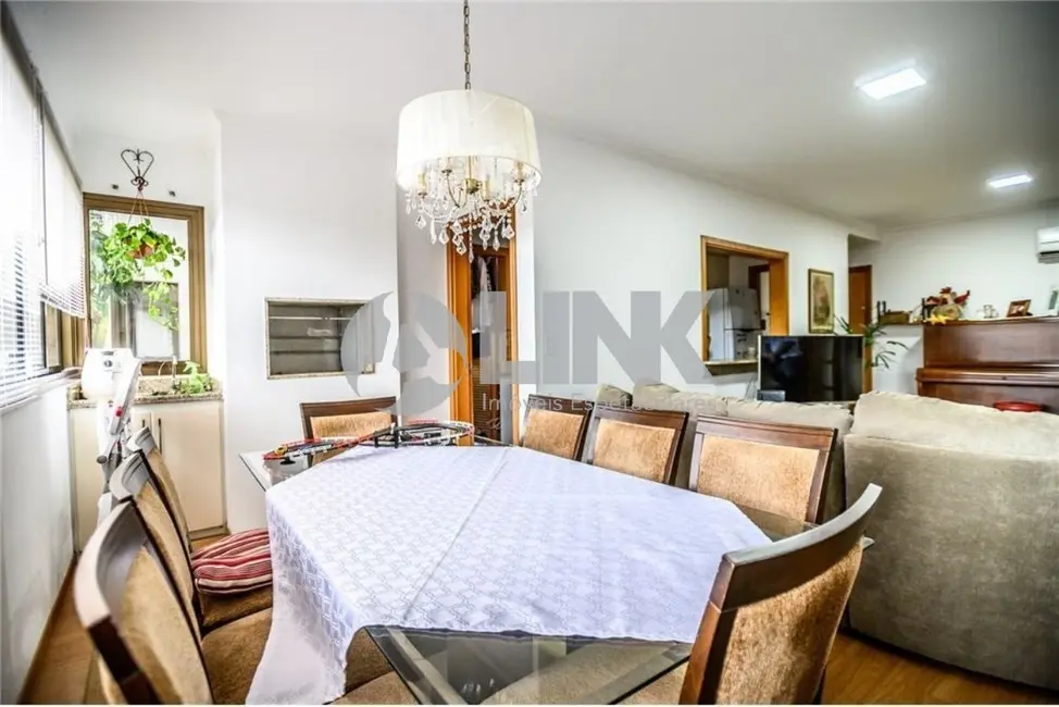 Apartamento com 3 quartos à venda, 96m2 em Cristo Redentor, Porto Alegre - RS - imagem 8 Foto 8 de Apartamento com 3 quartos à venda, 96m2 em Cristo Redentor, Porto Alegre - RS