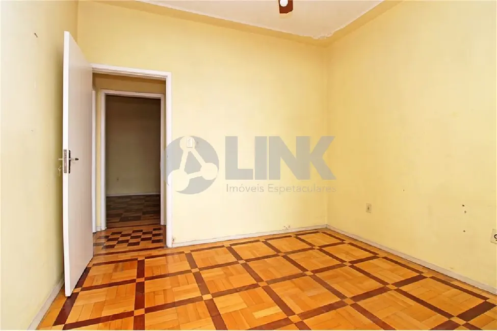 Foto 7 de Apartamento com 2 quartos à venda, 68m2 em Santana, Porto Alegre - RS