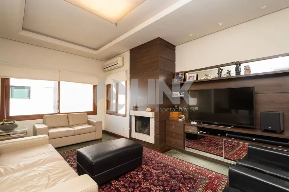 Foto 2 de Apartamento com 3 quartos à venda, 135m2 em Petrópolis, Porto Alegre - RS