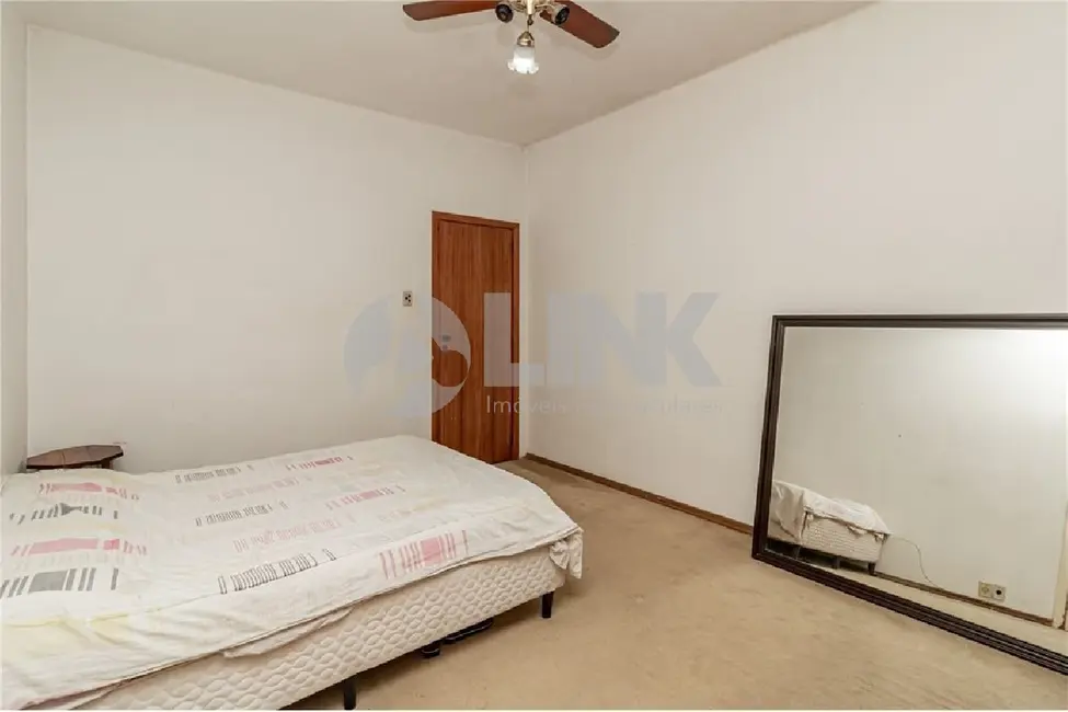 Apartamento com 2 quartos à venda, 73m2 em Centro Histórico, Porto Alegre - RS - imagem 9 Foto 9 de Apartamento com 2 quartos à venda, 73m2 em Centro Histórico, Porto Alegre - RS