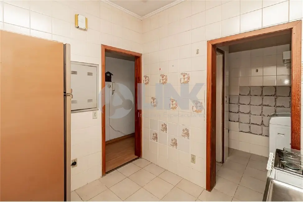 Apartamento com 2 quartos à venda, 73m2 em Centro Histórico, Porto Alegre - RS - imagem 6 Foto 6 de Apartamento com 2 quartos à venda, 73m2 em Centro Histórico, Porto Alegre - RS