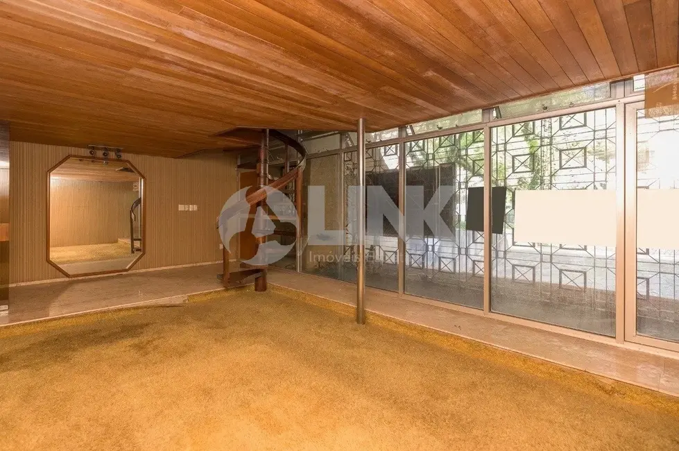 Foto 1 de Casa com 3 quartos à venda, 388m2 em Auxiliadora, Porto Alegre - RS
