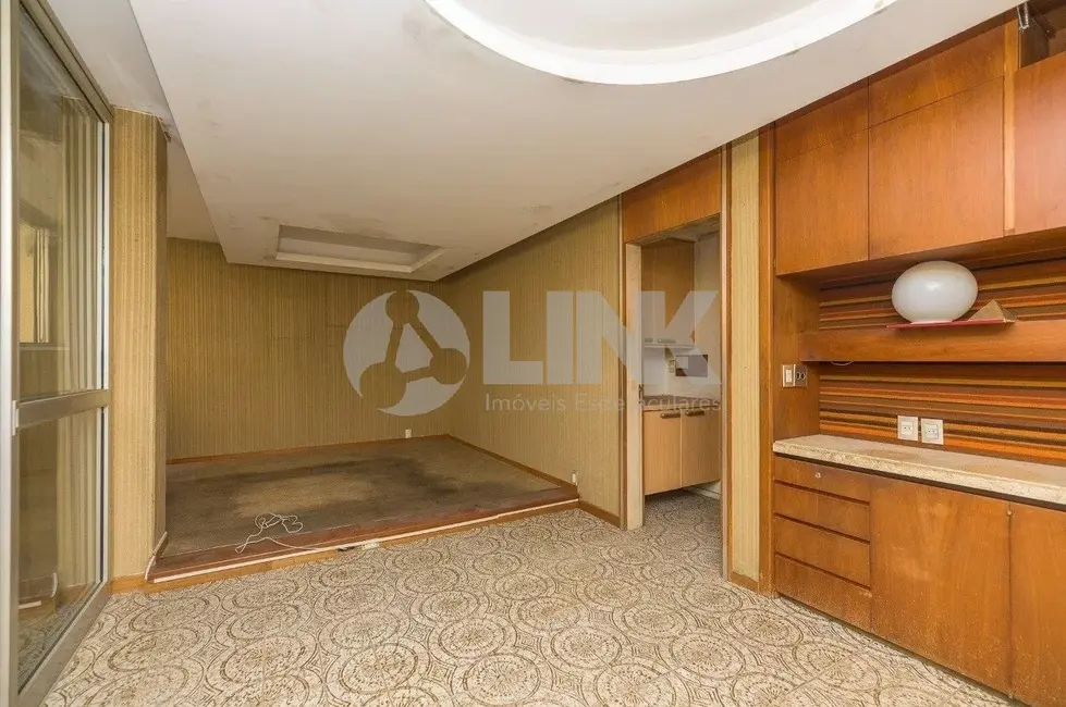 Foto 5 de Casa com 3 quartos à venda, 388m2 em Auxiliadora, Porto Alegre - RS