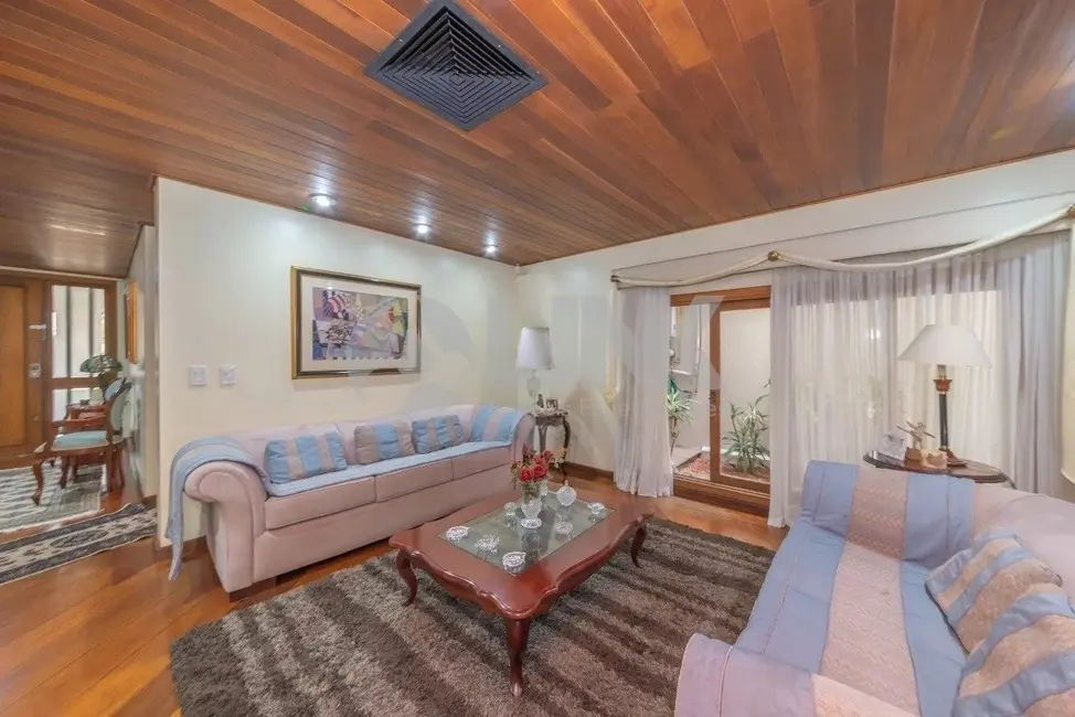 Foto 3 de Casa com 4 quartos à venda, 351m2 em Petrópolis, Porto Alegre - RS