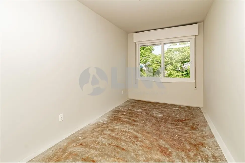 Foto 6 de Apartamento com 2 quartos à venda, 112m2 em Passo da Areia, Porto Alegre - RS