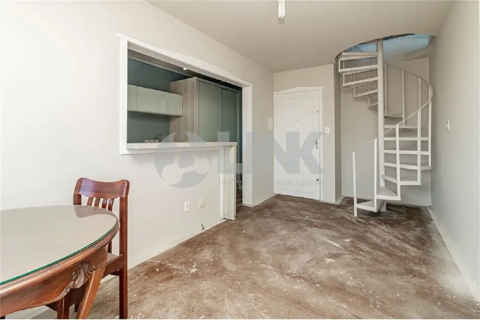 Foto 2 de Apartamento com 2 quartos à venda, 112m2 em Passo da Areia, Porto Alegre - RS