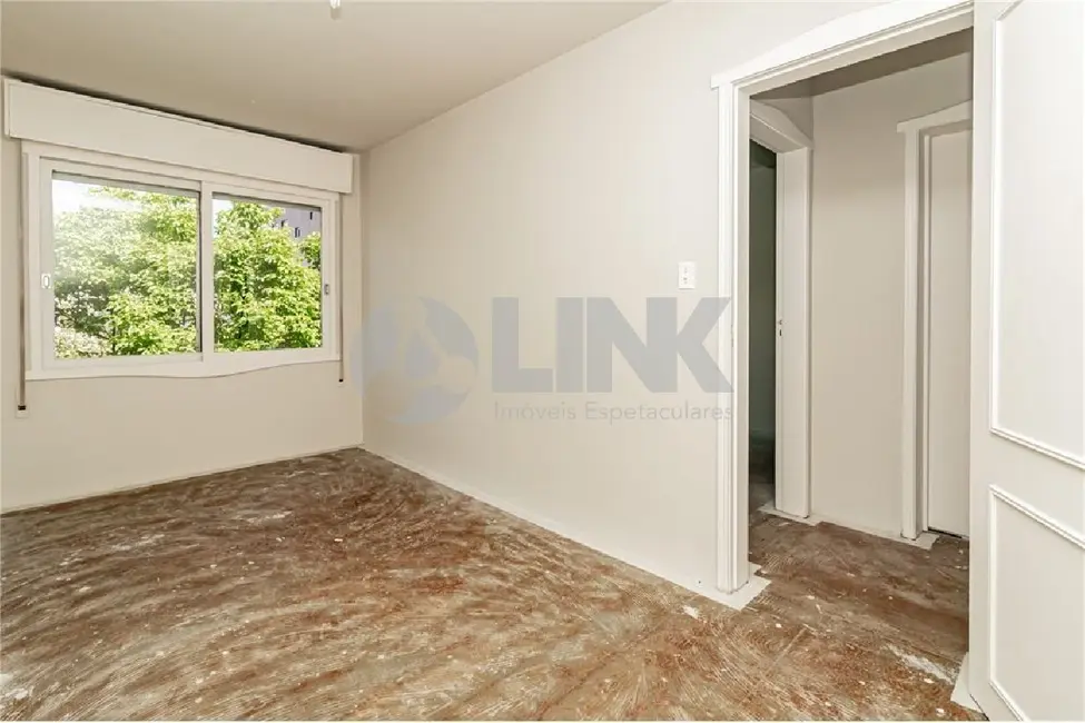 Foto 7 de Apartamento com 2 quartos à venda, 112m2 em Passo da Areia, Porto Alegre - RS