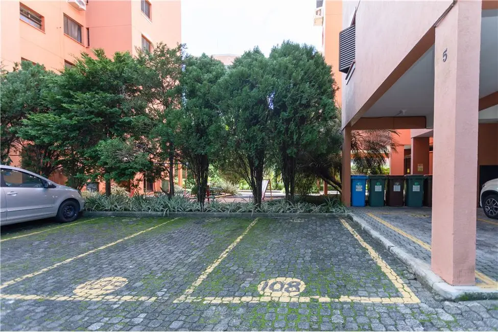 Apartamento com 3 quartos à venda, 127m2 em Jardim Carvalho, Porto Alegre - RS - imagem 6 Foto 6 de Apartamento com 3 quartos à venda, 127m2 em Jardim Carvalho, Porto Alegre - RS