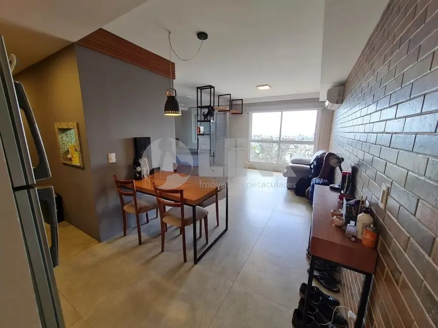 Apartamento com 1 quarto à venda, 45m2 em Petrópolis, Porto Alegre - RS - imagem 6 Foto 6 de Apartamento com 1 quarto à venda, 45m2 em Petrópolis, Porto Alegre - RS