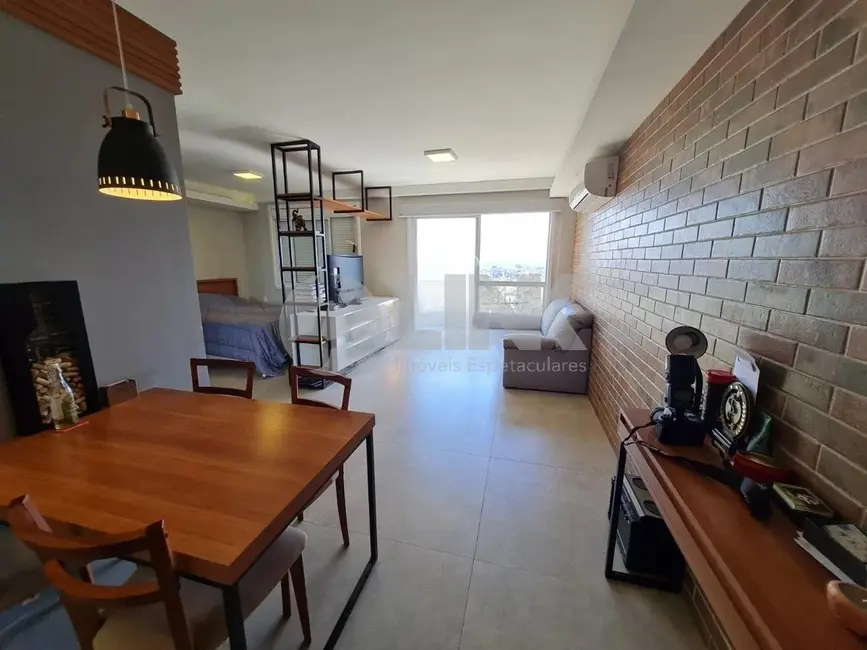 Apartamento com 1 quarto à venda, 45m2 em Petrópolis, Porto Alegre - RS - imagem 1 Foto 1 de Apartamento com 1 quarto à venda, 45m2 em Petrópolis, Porto Alegre - RS
