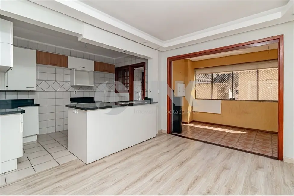 Foto 1 de Apartamento com 2 quartos à venda, 74m2 em Jardim Itu, Porto Alegre - RS