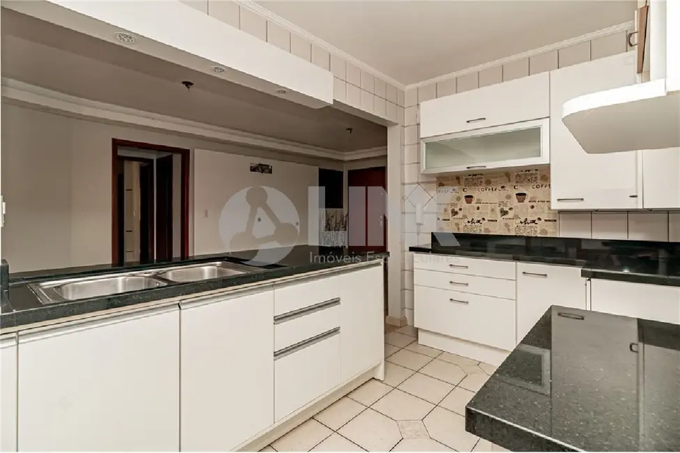 Foto 7 de Apartamento com 2 quartos à venda, 74m2 em Jardim Itu, Porto Alegre - RS