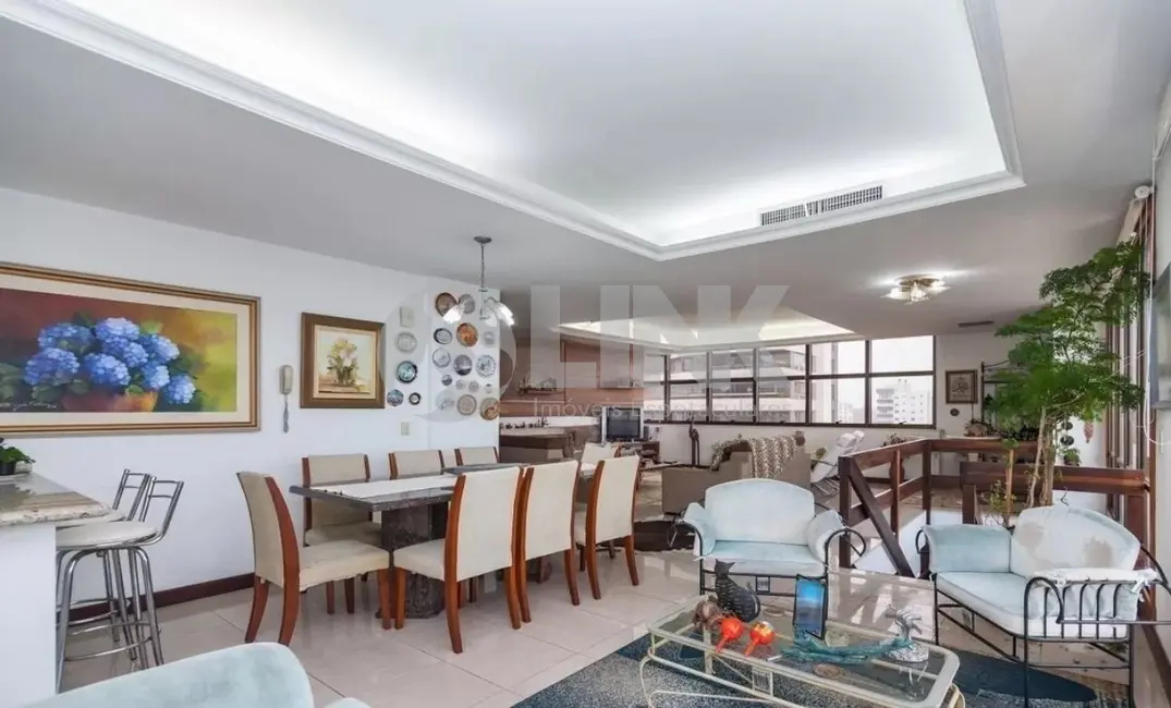 Apartamento com 4 quartos à venda, 353m2 em Três Figueiras, Porto Alegre - RS - imagem 4 Foto 4 de Apartamento com 4 quartos à venda, 353m2 em Três Figueiras, Porto Alegre - RS