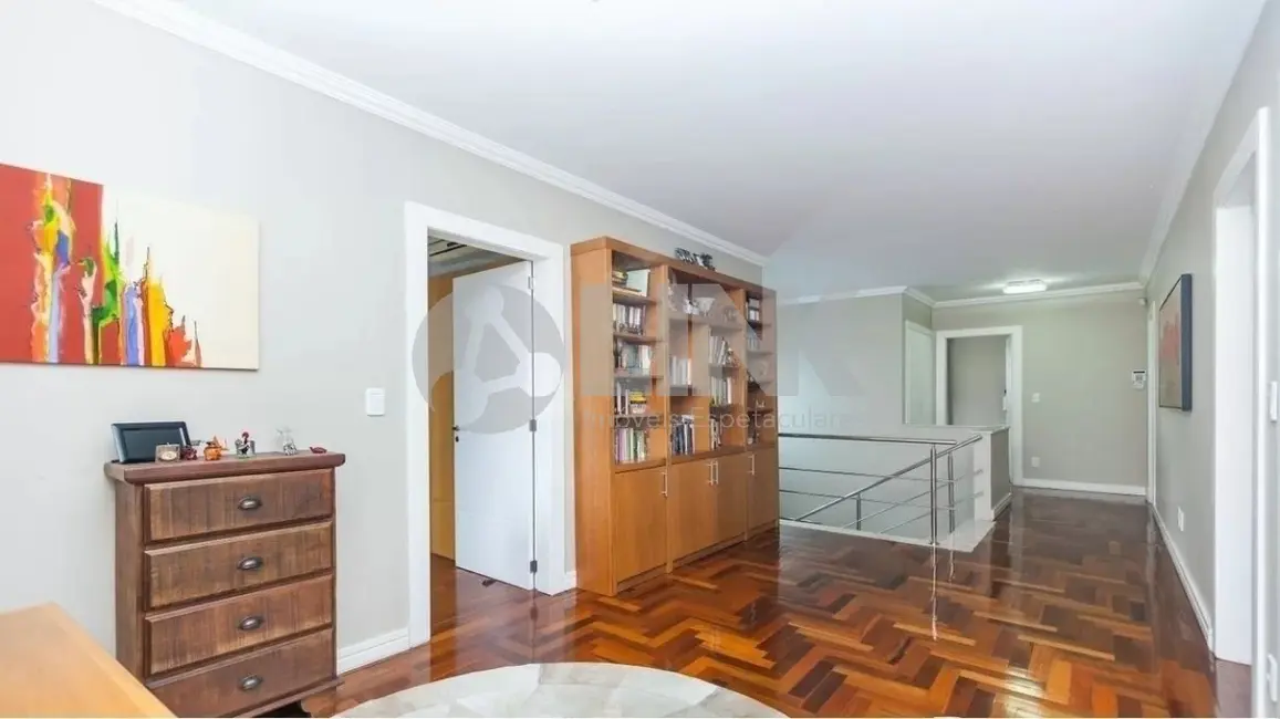 Casa com 5 quartos à venda, 294m2 em Jardim Botânico, Porto Alegre - RS - imagem 4 Foto 4 de Casa com 5 quartos à venda, 294m2 em Jardim Botânico, Porto Alegre - RS