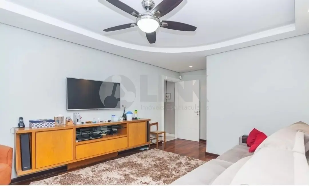 Casa com 5 quartos à venda, 294m2 em Jardim Botânico, Porto Alegre - RS - imagem 6 Foto 6 de Casa com 5 quartos à venda, 294m2 em Jardim Botânico, Porto Alegre - RS