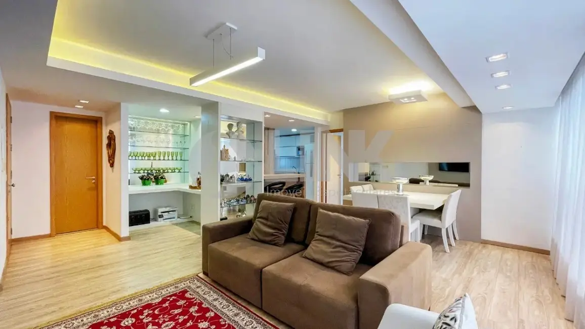 Foto 9 de Apartamento com 3 quartos à venda, 106m2 em Passo da Areia, Porto Alegre - RS