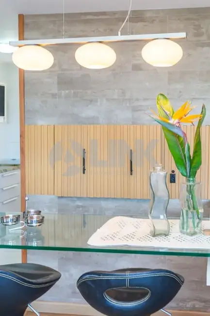 Apartamento com 3 quartos à venda, 106m2 em Passo da Areia, Porto Alegre - RS - imagem 7 Foto 7 de Apartamento com 3 quartos à venda, 106m2 em Passo da Areia, Porto Alegre - RS