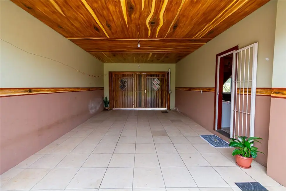 Casa com 2 quartos à venda, 148m2 em Estância Velha, Canoas - RS - imagem 4 Foto 4 de Casa com 2 quartos à venda, 148m2 em Estância Velha, Canoas - RS