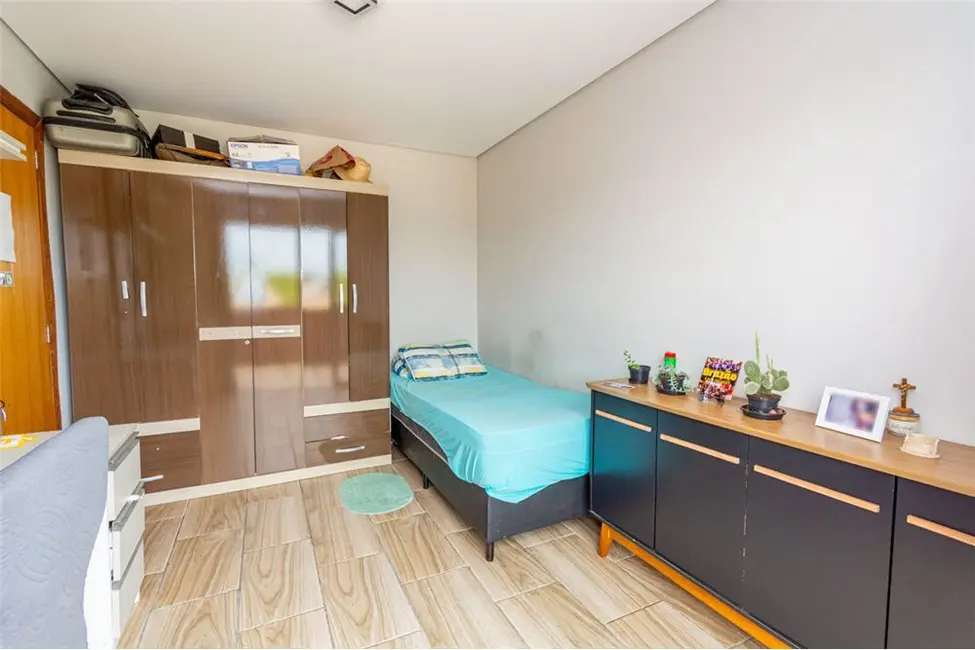 Casa com 2 quartos à venda, 148m2 em Estância Velha, Canoas - RS - imagem 8 Foto 8 de Casa com 2 quartos à venda, 148m2 em Estância Velha, Canoas - RS