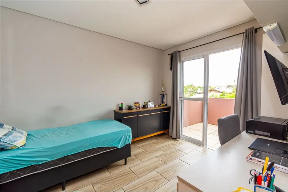 Casa com 2 quartos à venda, 148m2 em Estância Velha, Canoas - RS - imagem 9 Foto 9 de Casa com 2 quartos à venda, 148m2 em Estância Velha, Canoas - RS