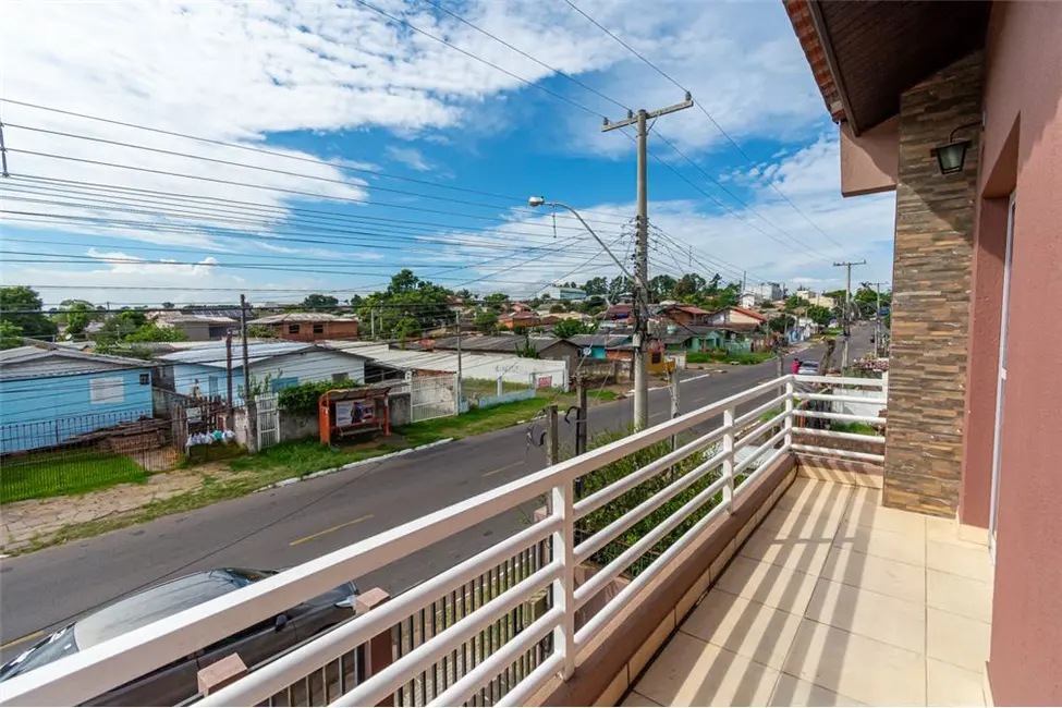 Foto 2 de Casa com 2 quartos à venda, 148m2 em Estância Velha, Canoas - RS