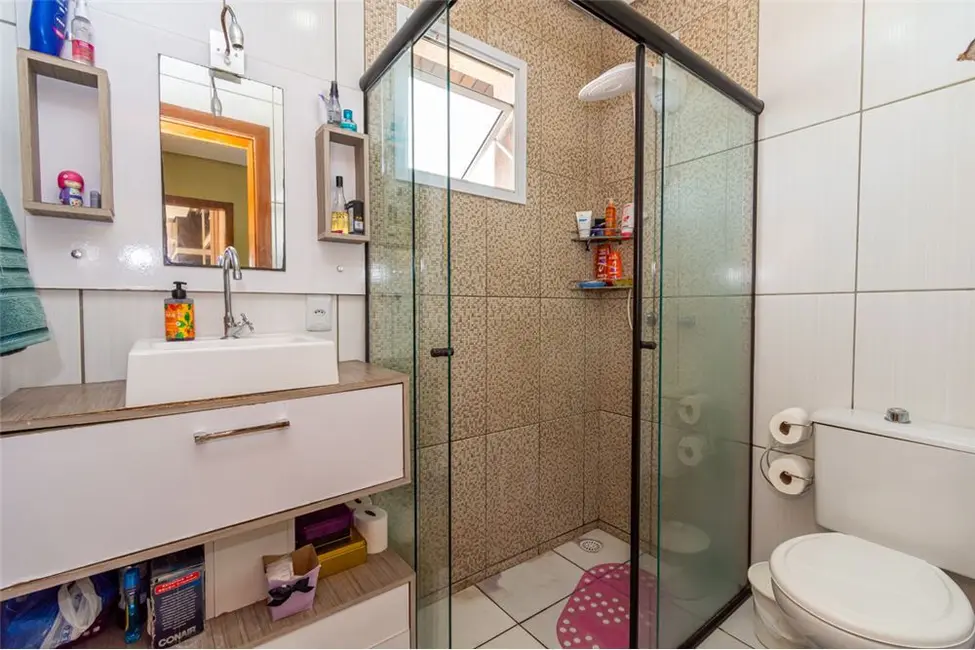 Casa com 2 quartos à venda, 148m2 em Estância Velha, Canoas - RS - imagem 6 Foto 6 de Casa com 2 quartos à venda, 148m2 em Estância Velha, Canoas - RS