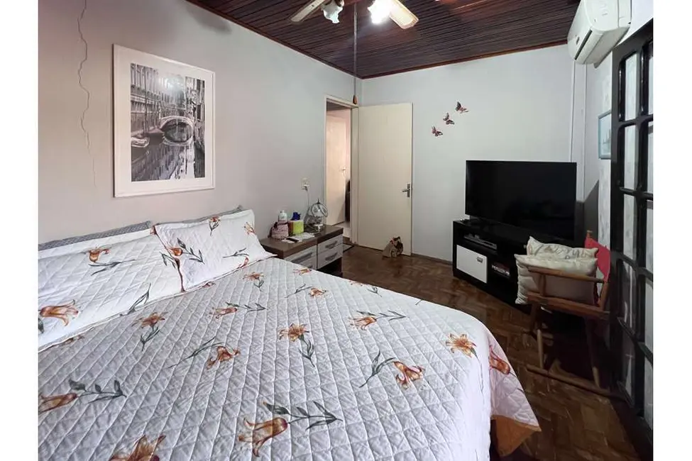 Casa com 3 quartos à venda, 119m2 em Igara, Canoas - RS - imagem 7 Foto 7 de Casa com 3 quartos à venda, 119m2 em Igara, Canoas - RS
