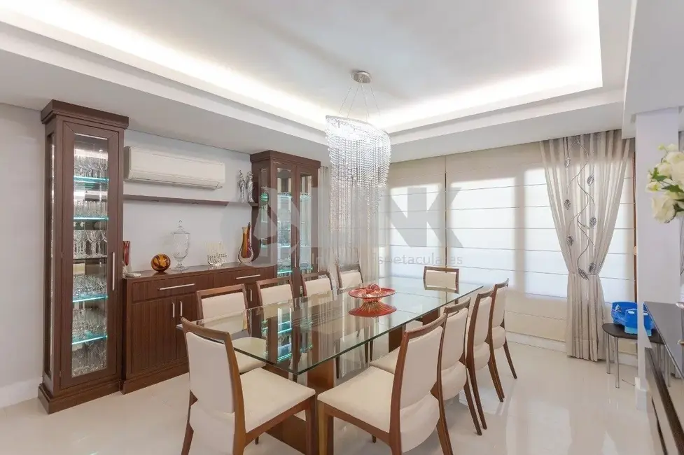 Casa com 4 quartos à venda, 449m2 em Jardim Itu, Porto Alegre - RS - imagem 5 Foto 5 de Casa com 4 quartos à venda, 449m2 em Jardim Itu, Porto Alegre - RS