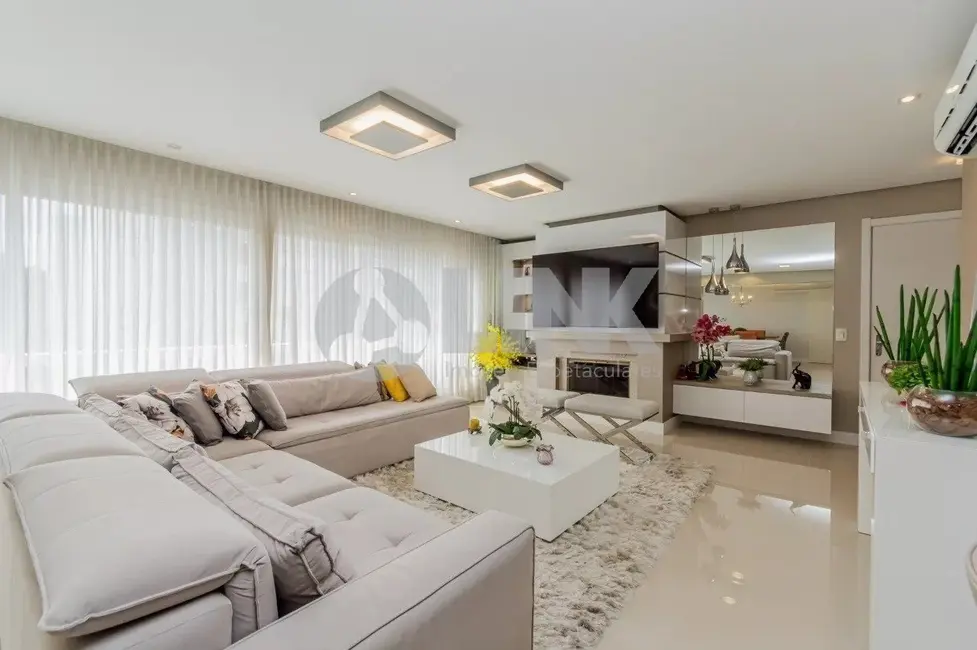 Apartamento com 3 quartos à venda, 158m2 em Menino Deus, Porto Alegre - RS - imagem 5 Foto 5 de Apartamento com 3 quartos à venda, 158m2 em Menino Deus, Porto Alegre - RS