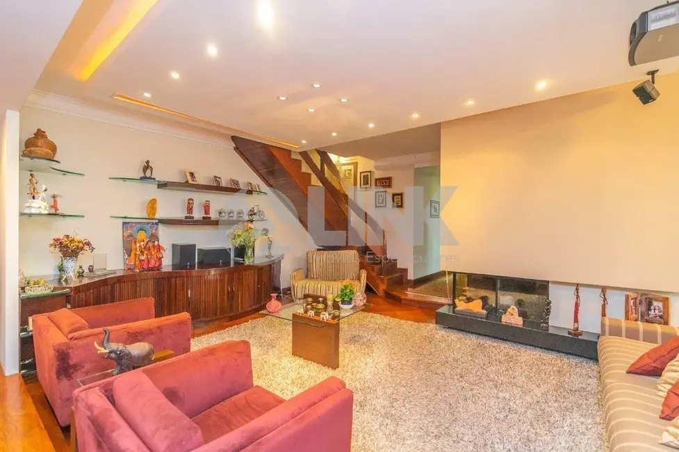 Apartamento com 4 quartos à venda, 413m2 em Bela Vista, Porto Alegre - RS - imagem 7 Foto 7 de Apartamento com 4 quartos à venda, 413m2 em Bela Vista, Porto Alegre - RS