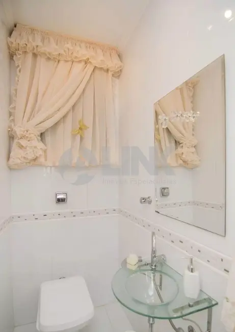 Casa com 3 quartos à venda, 350m2 em Boa Vista, Porto Alegre - RS - imagem 8 Foto 8 de Casa com 3 quartos à venda, 350m2 em Boa Vista, Porto Alegre - RS