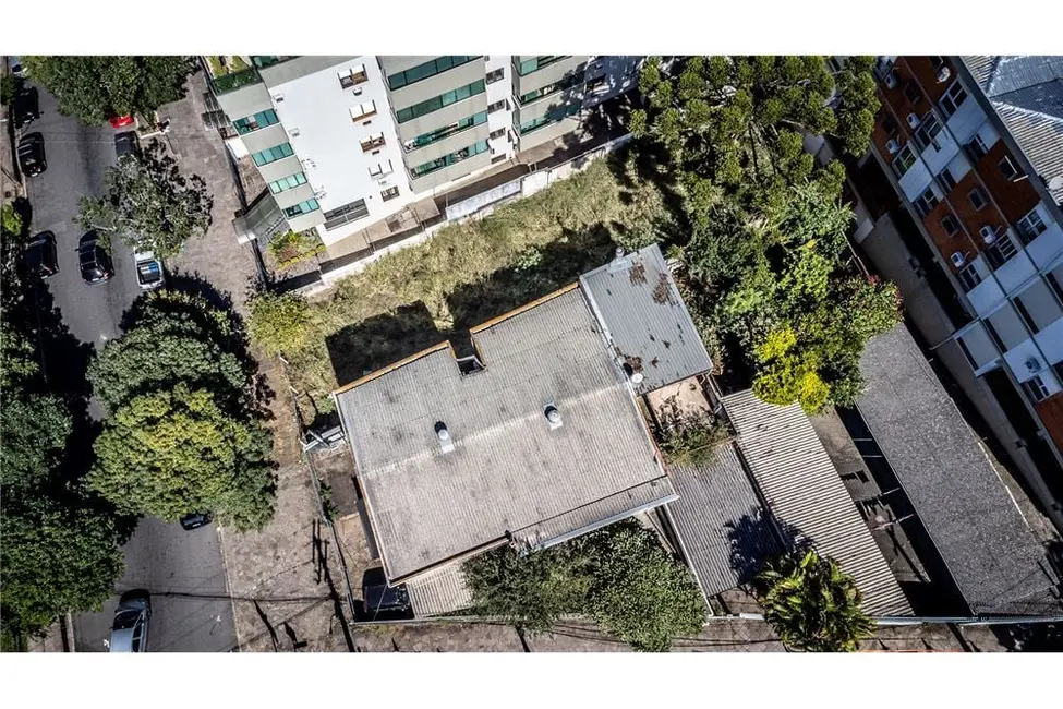 Foto 7 de Terreno / Lote à venda em Cristo Redentor, Porto Alegre - RS
