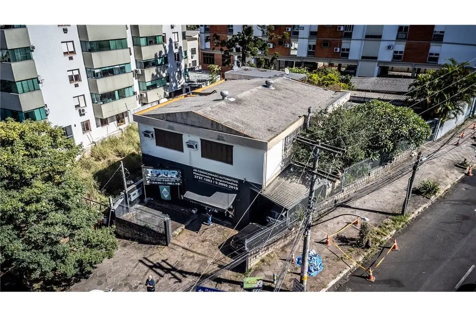 Foto 9 de Terreno / Lote à venda em Cristo Redentor, Porto Alegre - RS