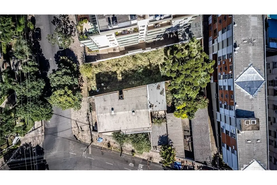 Foto 8 de Terreno / Lote à venda em Cristo Redentor, Porto Alegre - RS
