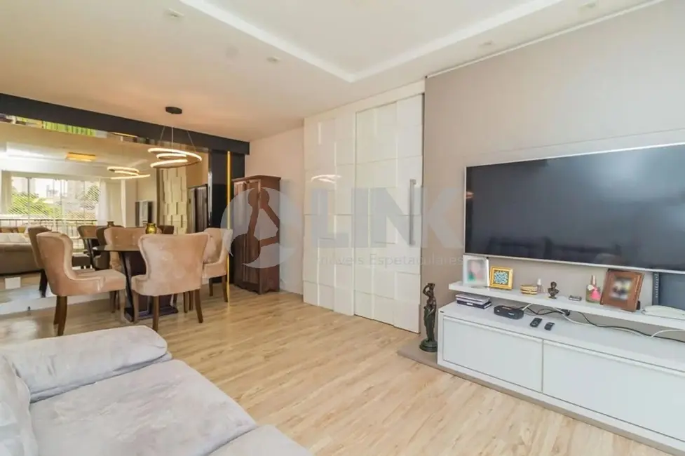 Foto 2 de Apartamento com 3 quartos à venda, 82m2 em Passo da Areia, Porto Alegre - RS