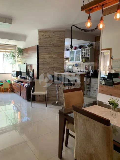 Foto 1 de Apartamento com 2 quartos à venda, 55m2 em Jardim Itu, Porto Alegre - RS