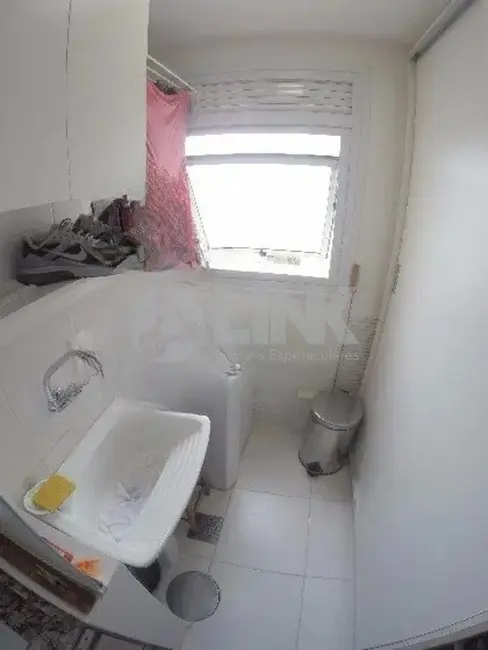 Apartamento com 2 quartos à venda, 63m2 em Passo da Areia, Porto Alegre - RS - imagem 9 Foto 9 de Apartamento com 2 quartos à venda, 63m2 em Passo da Areia, Porto Alegre - RS