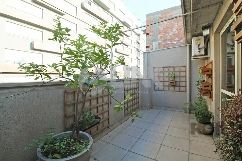 Apartamento com 2 quartos à venda, 134m2 em Farroupilha, Porto Alegre - RS - imagem 3 Foto 3 de Apartamento com 2 quartos à venda, 134m2 em Farroupilha, Porto Alegre - RS