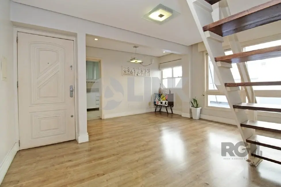 Apartamento com 2 quartos à venda, 134m2 em Farroupilha, Porto Alegre - RS - imagem 6 Foto 6 de Apartamento com 2 quartos à venda, 134m2 em Farroupilha, Porto Alegre - RS