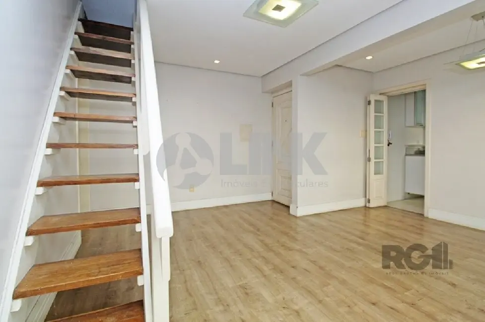 Apartamento com 2 quartos à venda, 134m2 em Farroupilha, Porto Alegre - RS - imagem 7 Foto 7 de Apartamento com 2 quartos à venda, 134m2 em Farroupilha, Porto Alegre - RS