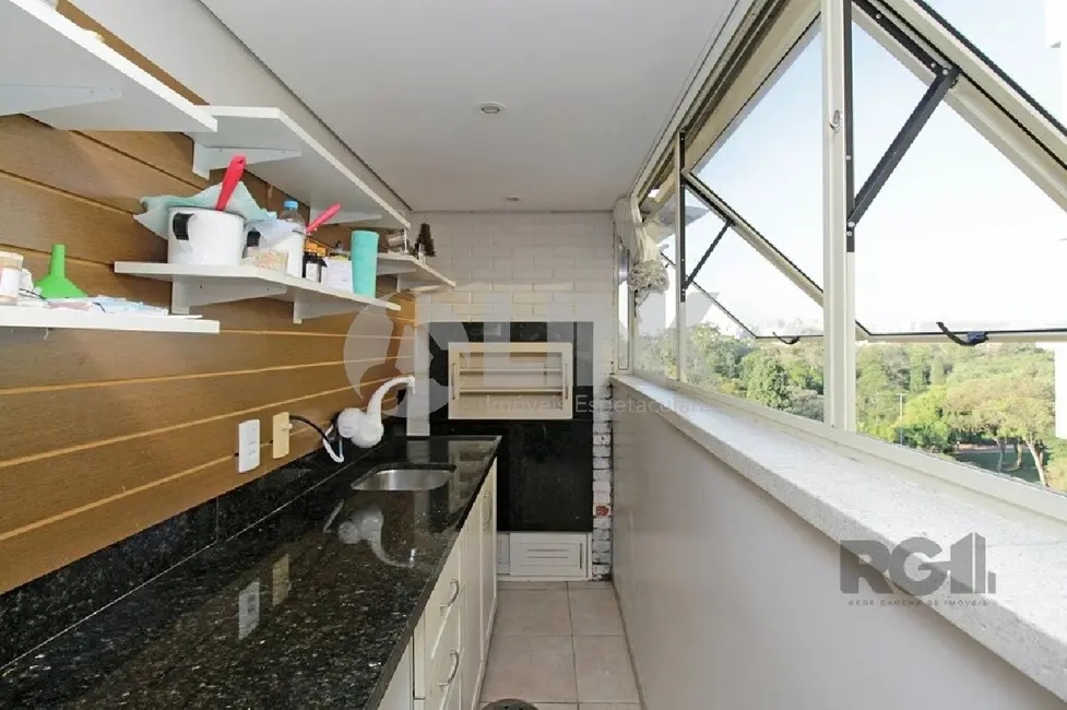 Apartamento com 2 quartos à venda, 134m2 em Farroupilha, Porto Alegre - RS - imagem 4 Foto 4 de Apartamento com 2 quartos à venda, 134m2 em Farroupilha, Porto Alegre - RS