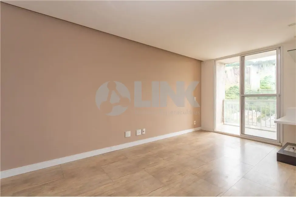 Foto 5 de Apartamento com 3 quartos à venda, 76m2 em Jardim Carvalho, Porto Alegre - RS