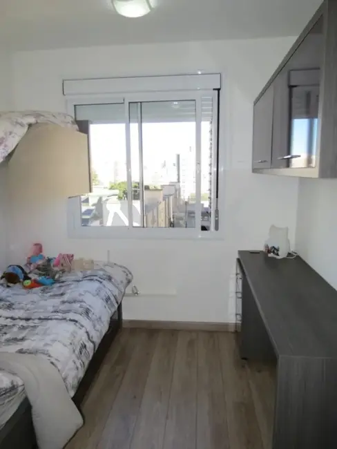 Apartamento com 2 quartos à venda, 63m2 em Passo da Areia, Porto Alegre - RS - imagem 9 Foto 9 de Apartamento com 2 quartos à venda, 63m2 em Passo da Areia, Porto Alegre - RS