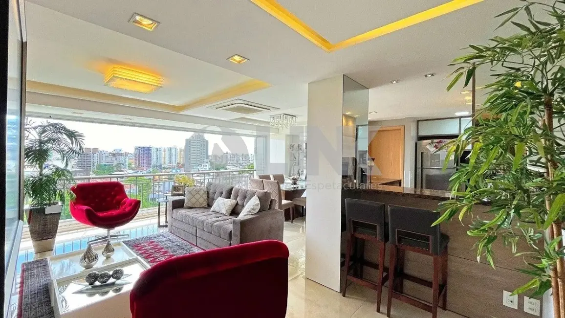 Apartamento com 3 quartos à venda, 106m2 em Passo da Areia, Porto Alegre - RS - imagem 3 Foto 3 de Apartamento com 3 quartos à venda, 106m2 em Passo da Areia, Porto Alegre - RS
