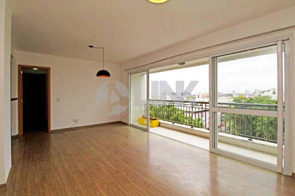 Foto 2 de Apartamento com 3 quartos à venda, 106m2 em Passo da Areia, Porto Alegre - RS