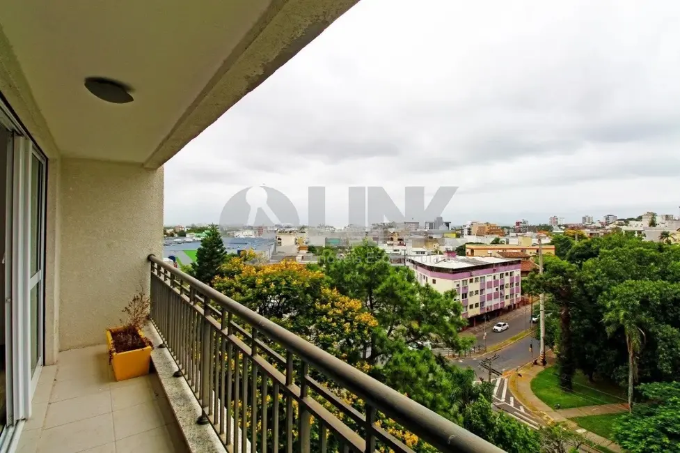 Foto 5 de Apartamento com 3 quartos à venda, 106m2 em Passo da Areia, Porto Alegre - RS