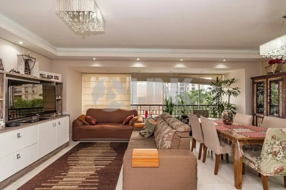 Apartamento com 3 quartos à venda, 106m2 em Passo da Areia, Porto Alegre - RS - imagem 3 Foto 3 de Apartamento com 3 quartos à venda, 106m2 em Passo da Areia, Porto Alegre - RS